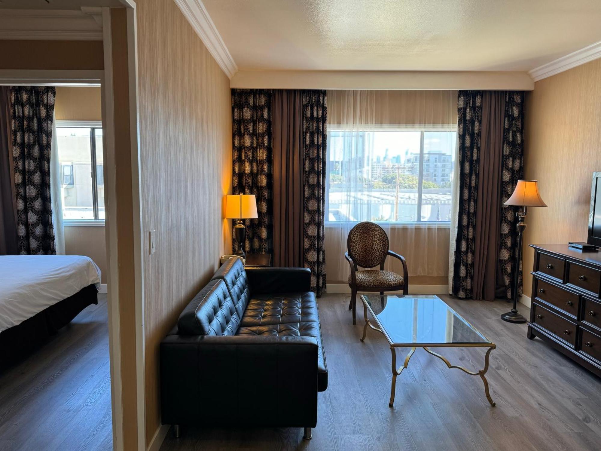 Garden Suite Hotel And Resort Los Angeles Esterno foto