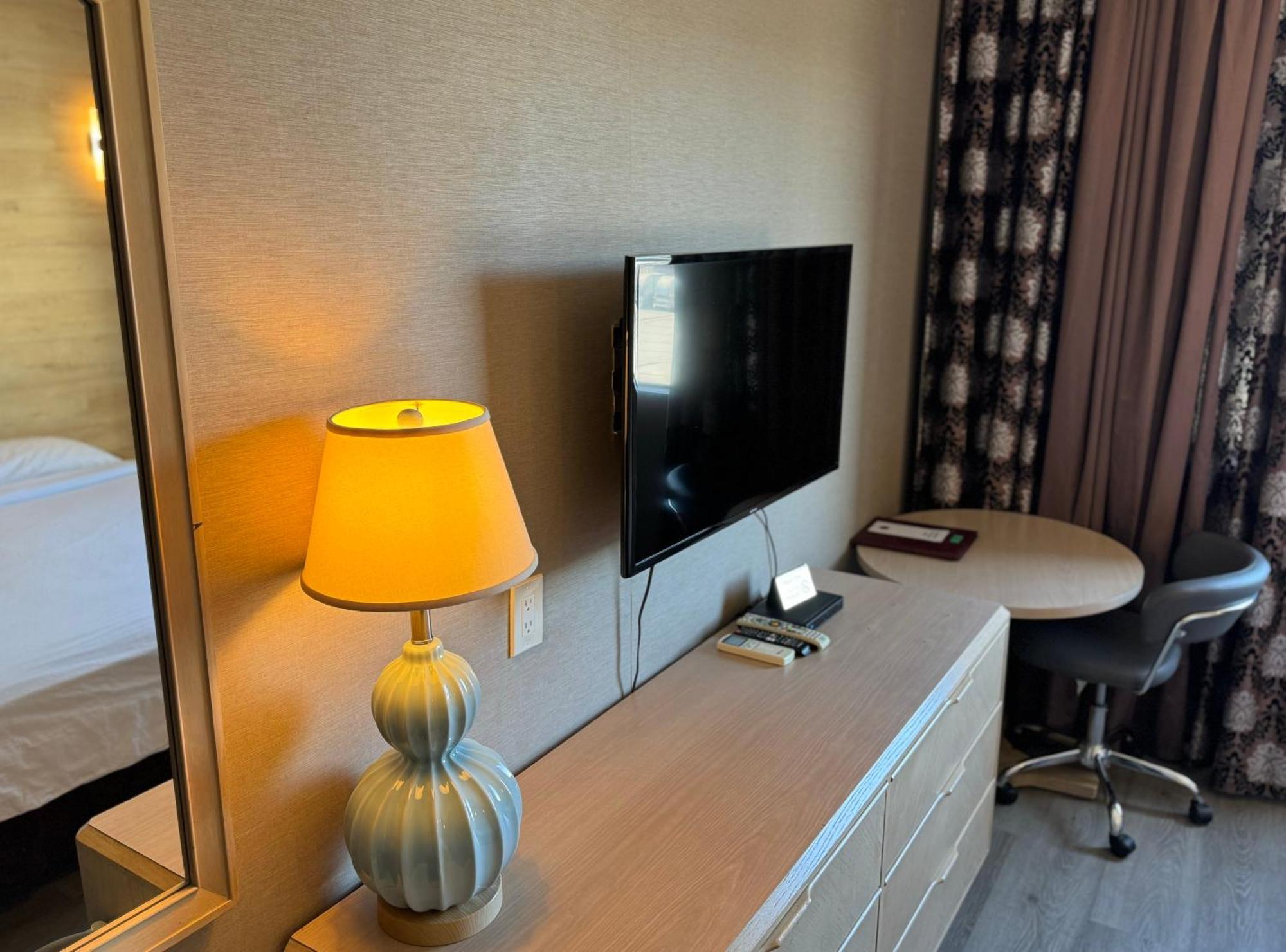 Garden Suite Hotel And Resort Los Angeles Esterno foto