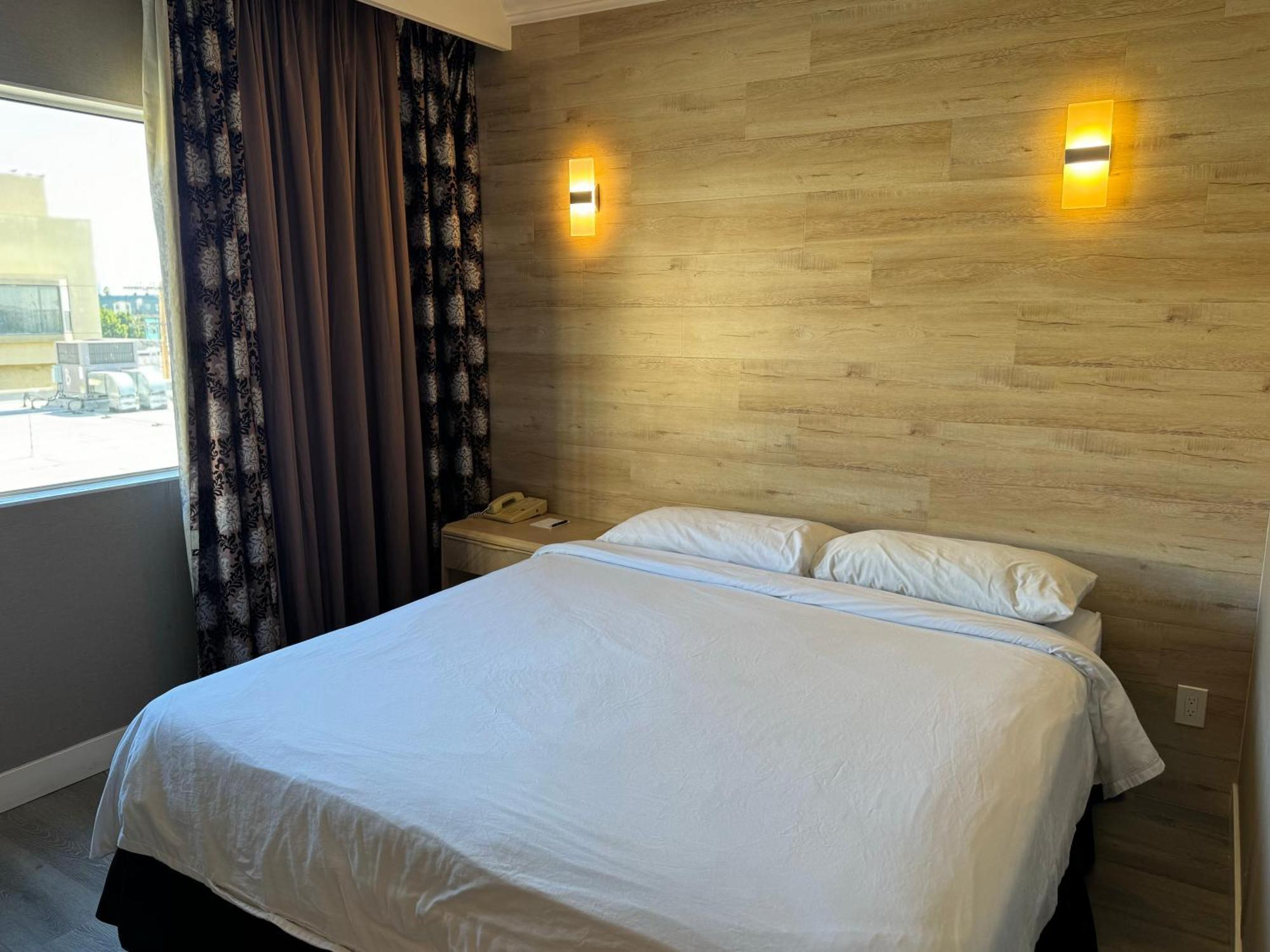 Garden Suite Hotel And Resort Los Angeles Esterno foto